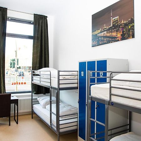 Midel Hostel Берлін Екстер'єр фото
