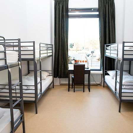 Midel Hostel Берлін Екстер'єр фото