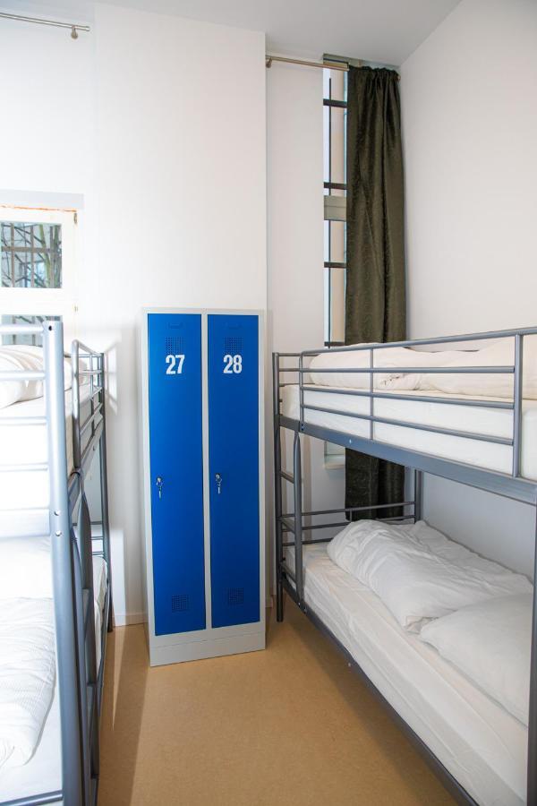 Midel Hostel Берлін Екстер'єр фото