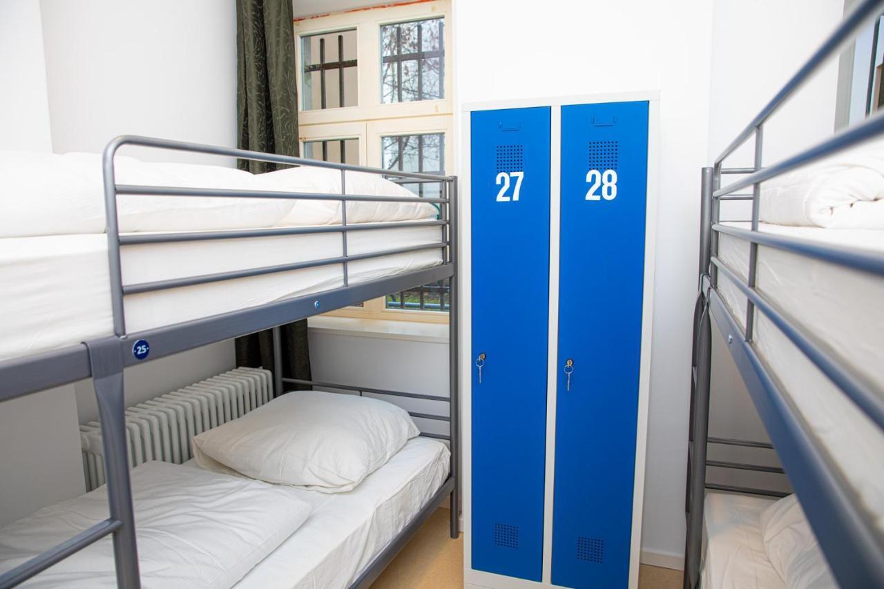 Midel Hostel Берлін Екстер'єр фото